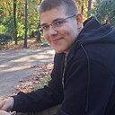Знакомства: Дмитрий, 19 лет, Волгоград